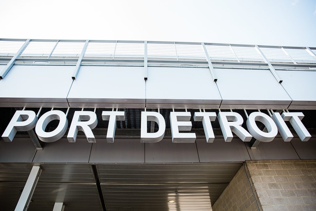 Building letters that say "Port Detroit". 