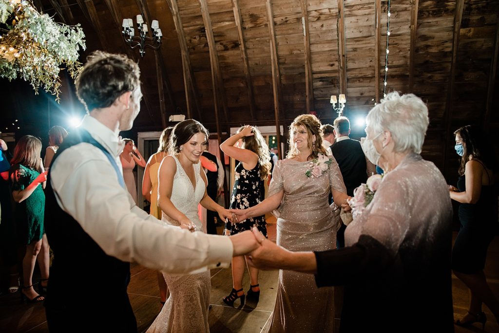 People dancing at a wedding 