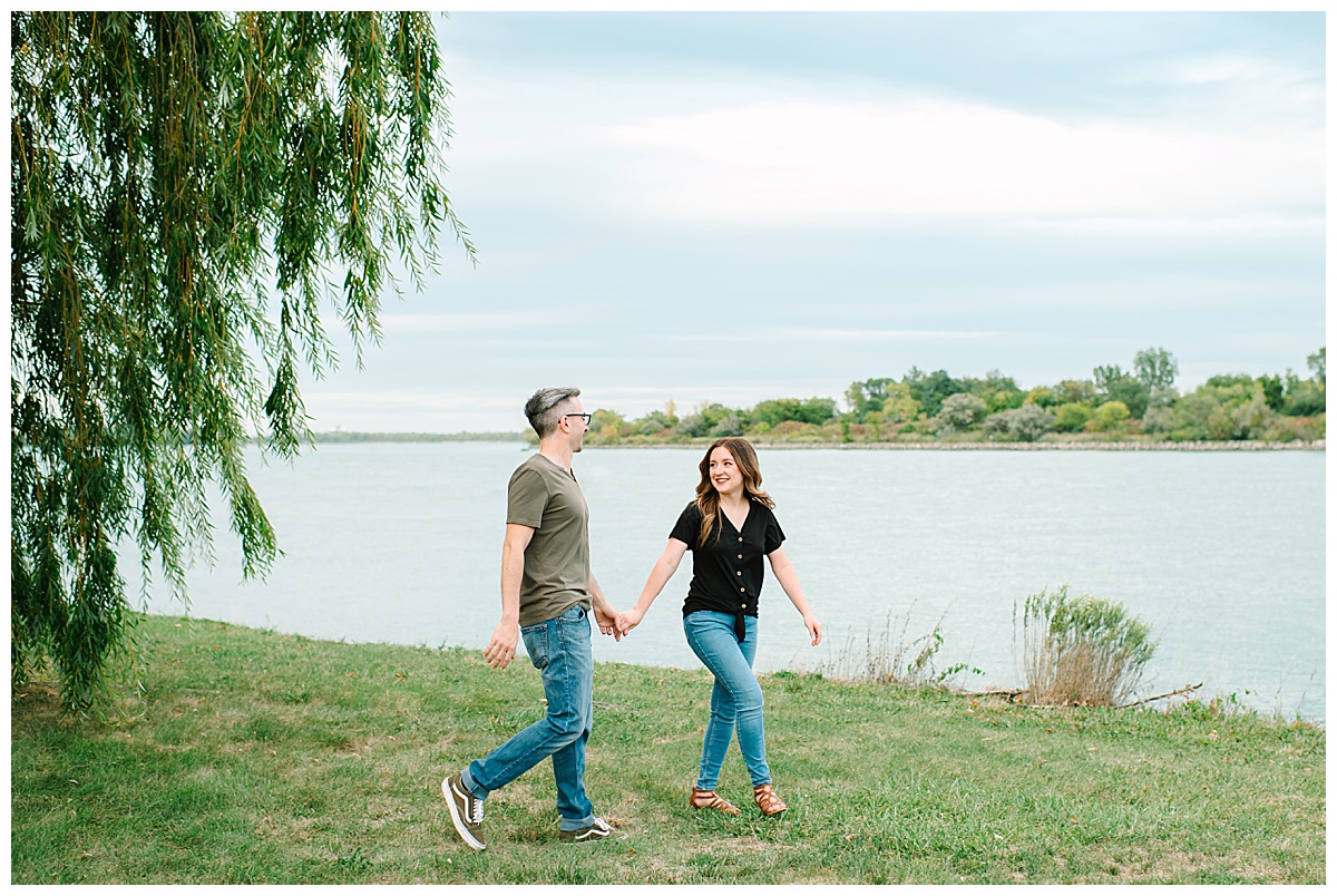 Couple walks hand in hand for Wyandotte engagement session