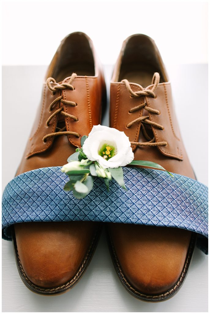 Groom wedding day shoes by Brittany Emerson Photography